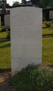 Etretat Churchyard - Boreham, John William